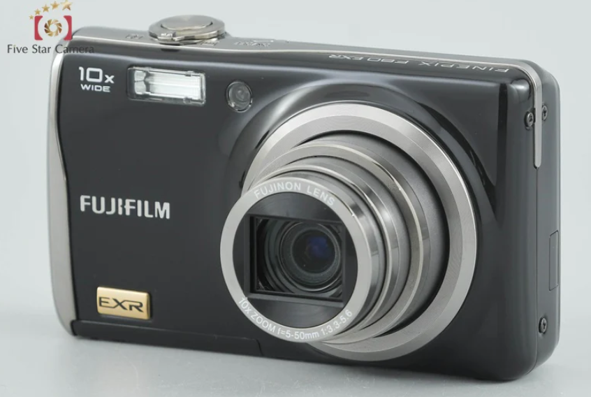 【作例付き】スーパーCCDハニカムEXRで撮る街スナップ「FUJIFILM FinePix F80EXR」
