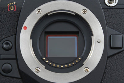 【中古】OLYMPUS オリンパス OM-D E-M1 ブラック ミラーレス一眼カメラ シャッター回数僅少