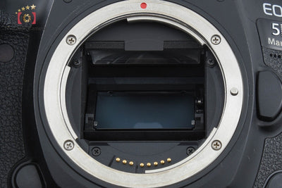【中古】Canon キヤノン EOS 5D Mark IV + BG-E20 バッテリーグリップ
