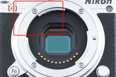 【中古】Nikon ニコン 1 J5 シルバー ダブルズームレンズキット シャッター回数僅少