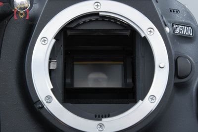 【中古】Nikon ニコン D5100 ダブルズームキット シャッター回数僅少