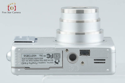 【Used】FUJIFILM FinePix F440 Silver Compact Digital Camera
