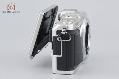 【中古】OLYMPUS オリンパス PEN Lite E-PL7 シルバー ミラーレス一眼カメラ シャッター回数僅少