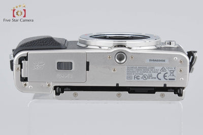 【中古】OLYMPUS オリンパス PEN Lite E-PL7 シルバー ミラーレス一眼カメラ シャッター回数僅少