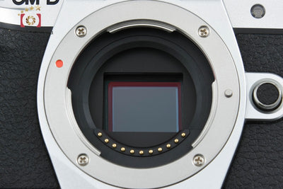 Used] OLYMPUS Olympus OM-D E-M10 Mark III Silver Mirrorless Single-Lens Camera