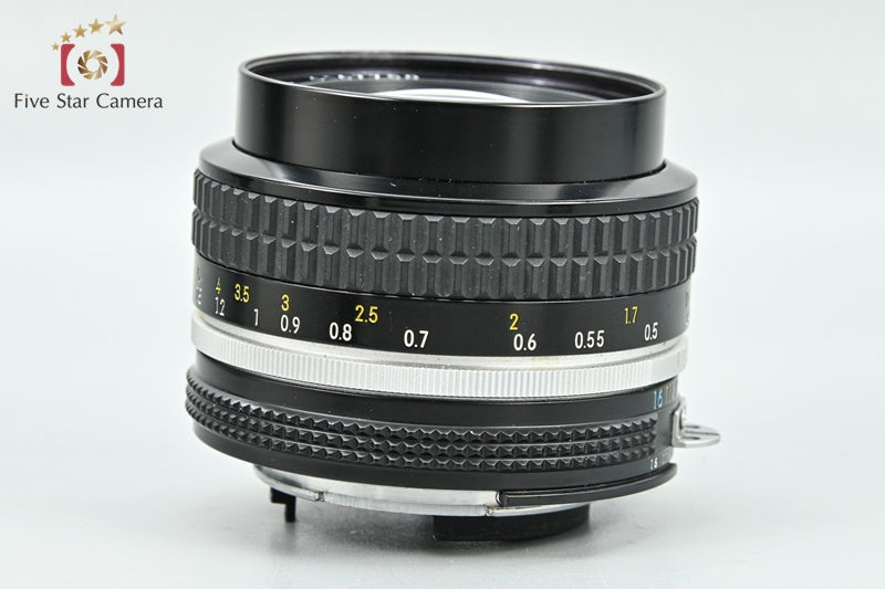 中古】Nikon ニコン FM シルバー + Ai NIKKOR 50mm f/1.4 – Five Star