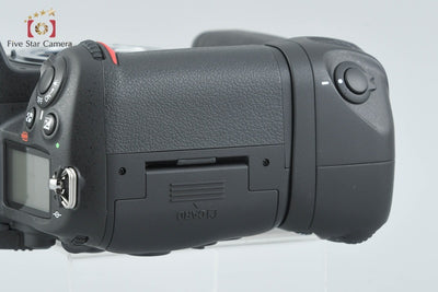 [Used] Nikon D7000 + MB-D11 Multi-Power Battery Pack - Low Shutter Count
