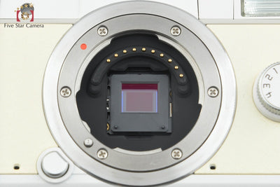 【中古】PENTAX ペンタックス Q ダブルレンズキット ホワイト シャッター回数僅少