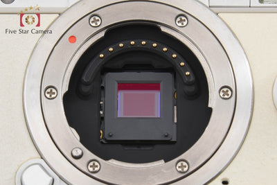【中古】PENTAX ペンタックス Q ダブルレンズキット ホワイト シャッター回数僅少 元箱付き
