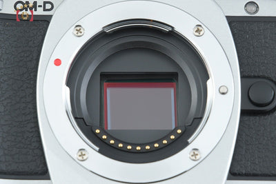 [Used] OLYMPUS OM-D E-M10 EZ Double Zoom Kit Silver, Low Shutter Count