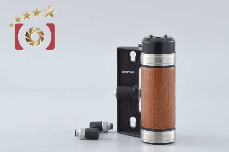 [Used] PENTAX 6x7 67II Wood Grip