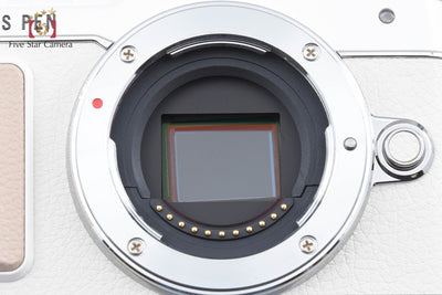 【中古】OLYMPUS オリンパス PEN Lite E-PL7 EZ ダブルズームキット ホワイト シャッター回数僅少