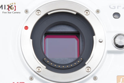 [Used] Panasonic LUMIX DMC-GF2 White + G VARIO 14-42mm f/3.5-5.6 ASPH. MEGA O.I.S. H-FS014042 - Low Shutter Count