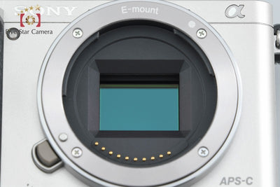 【中古】SONY ソニー α6000 ILCE-6000 シルバー ミラーレス一眼カメラ 多言語対応