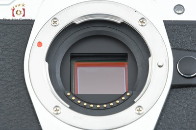 【中古】OLYMPUS オリンパス OM-D E-M10 Mark II EZ ダブルズームキット シルバー