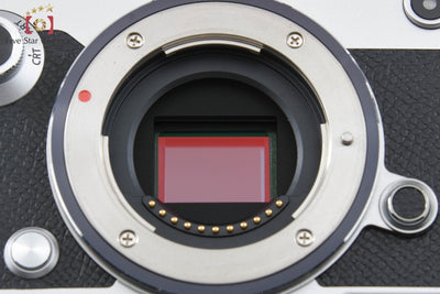 [Used] OLYMPUS Olympus PEN-F Silver Mirrorless Single-Lens Camera, Low Shutter Count, With Original Box