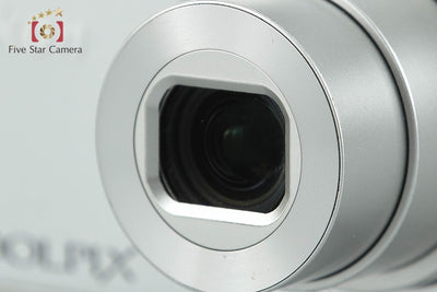 [Used] Nikon COOLPIX S3300 Crystal Silver Compact Digital Camera with Original Box