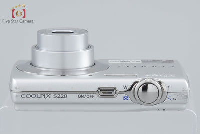 【中古】Nikon ニコン COOLPIX S220 ソフトシルバー コンパクトデジタルカメラ 元箱付き