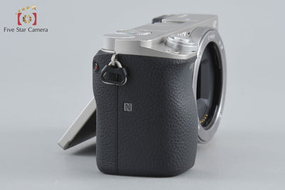 【中古】SONY ソニー α6000 ILCE-6000 シルバー ミラーレス一眼カメラ 多言語対応