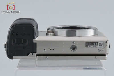 【中古】SONY ソニー α6000 ILCE-6000 シルバー ミラーレス一眼カメラ 多言語対応