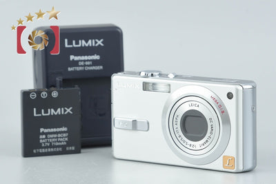 【中古】Panasonic パナソニック LUMIX DMC-FX7 シルキーシルバー コンパクトデジタルカメラ