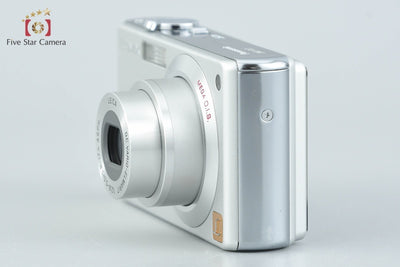 【中古】Panasonic パナソニック LUMIX DMC-FX7 シルキーシルバー コンパクトデジタルカメラ