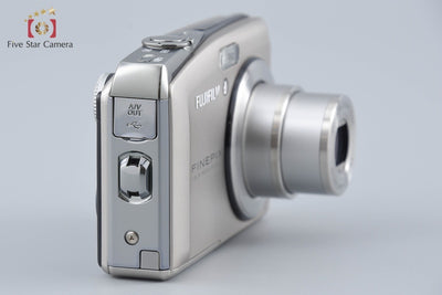 【中古】FUJIFILM 富士フイルム FINEPIX F50fd シルバー コンパクトデジタルカメラ