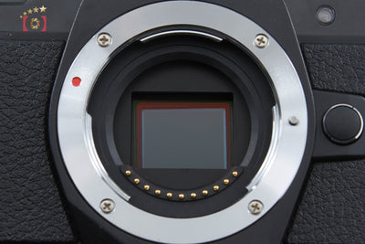 【中古】OLYMPUS オリンパス OM-D E-M10 Mark II 14-42mm EZ レンズキット ブラック シャッター回数僅少 元箱付き