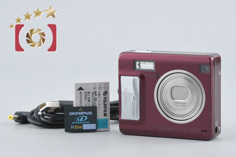 【美品】FUJIFILM コンパクト シルバー F450 FinePix 富士フイルム 中古】FUJIFILM F450☆デジカメ☆シルバー　中古 FinePix デジタルカメラ