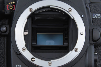 【中古】Nikon ニコン D7500 18-140 VR レンズキット シャッター回数僅少 元箱付き