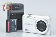 【Used】Casio EXILIM EX-Z880 Silver Compact Digital Camera