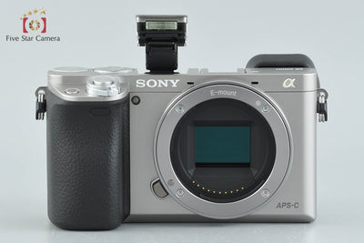 【中古】SONY ソニー α6000 ILCE-6000 ダブルズームレンズキット シルバー シャッター回数僅少 多言語対応