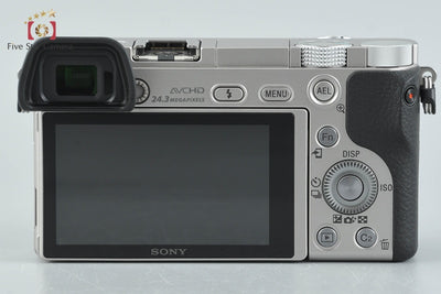 【中古】SONY ソニー α6000 ILCE-6000 ダブルズームレンズキット シルバー シャッター回数僅少 多言語対応