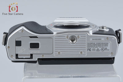 【中古】OLYMPUS オリンパス OM-D E-M10 Mark III シルバー ミラーレス一眼カメラ