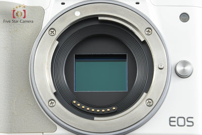 【中古】Canon キヤノン EOS Kiss M ダブルズームキット ホワイト