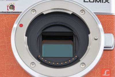 【中古】Panasonic パナソニック LUMIX DC-GF9 オレンジ + G VARIO 12-32mm f/3.5-5.6 ASPH. MEGA O.I.S. H-FS12032 シルバー