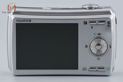 【中古】FUJIFILM 富士フイルム FINEPIX F100fd シルバー コンパクトデジタルカメラ