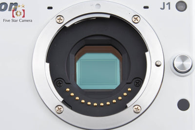 【中古】Nikon ニコン 1 J1 標準ズームレンズキット ホワイト シャッター回数僅少