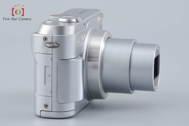中古】Panasonic LUMIX DMC-LZ2 シルバー コンパクトデジタルカメラ