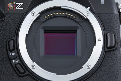 【中古】Nikon ニコン Z50II ダブルズームキット シャッター回数僅少 元箱付き