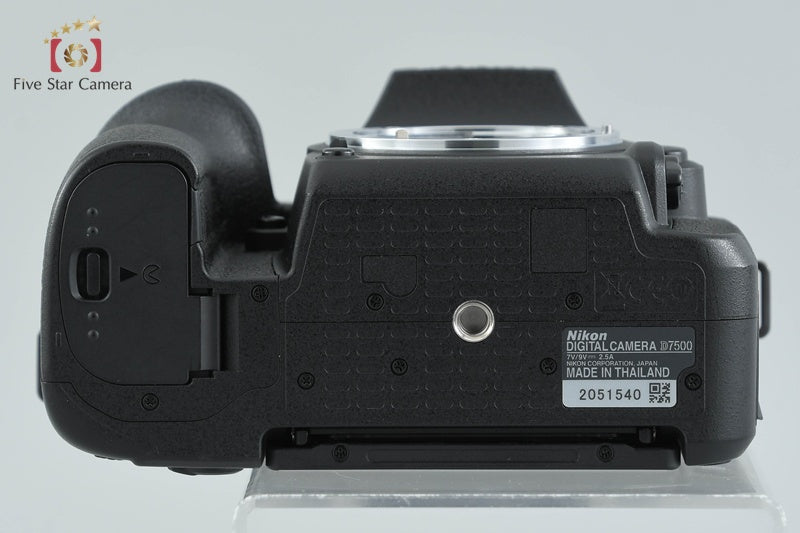 中古】Nikon ニコン D7500 デジタル一眼レフカメラ シャッター回数僅少