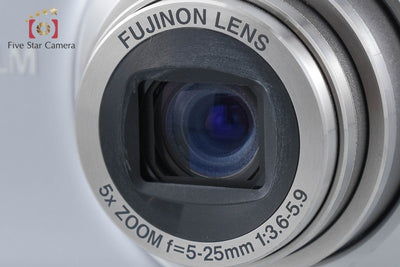 【中古】FUJIFILM 富士フイルム FINEPIX JX200 シルバー コンパクトデジタルカメラ 元箱付き