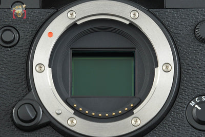 【中古】FUJIFILM 富士フイルム X-T1 ブラック + VG-XT1 縦位置バッテリーグリップ