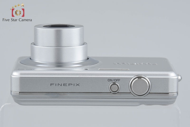 中古】FUJIFILM 富士フイルム FINEPIX J30 シルバー コンパクト