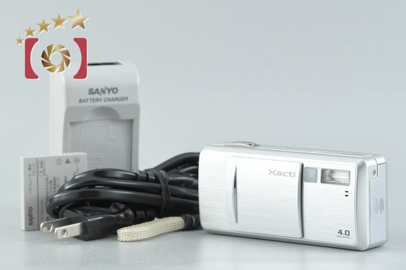 【中古】SANYO 三洋電機 Xacti DSC-J4 シルバー コンパクトデジタルカメラ