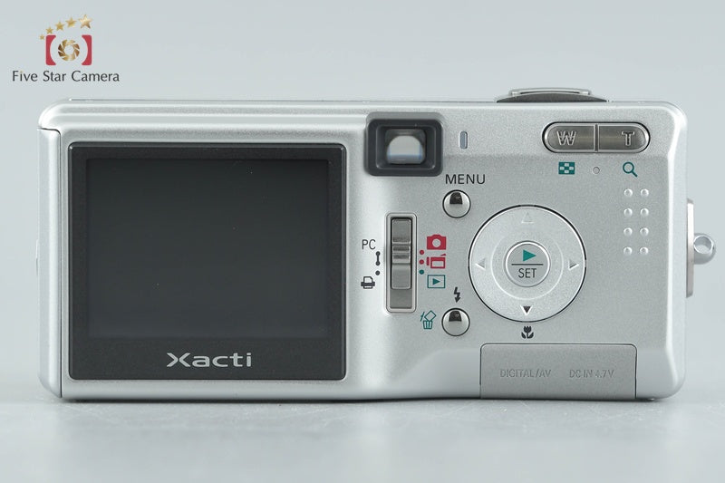 中古】SANYO 三洋電機 Xacti DSC-J4 シルバー コンパクトデジタル