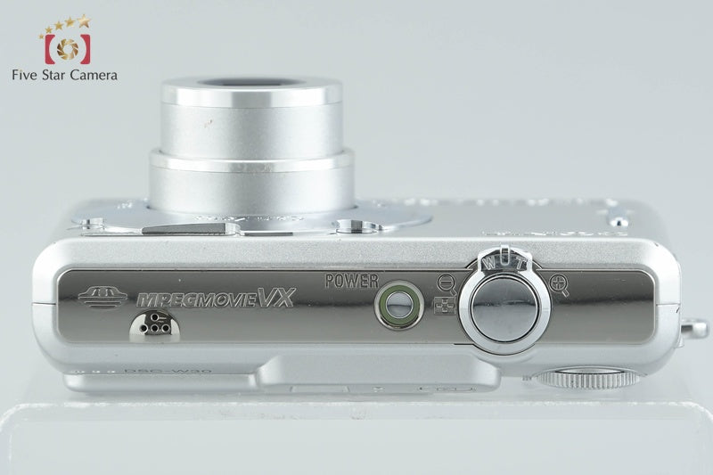 中古】SONY ソニー Cyber-Shot DSC-W30 シルバー コンパクトデジタル
