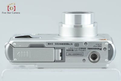 【中古】Panasonic パナソニック LUMIX DMC-FX7 シルキーシルバー コンパクトデジタルカメラ