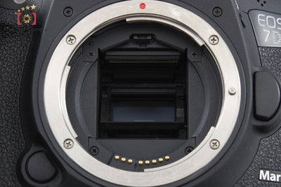 【中古】Canon キヤノン EOS 7D Mark II デジタル一眼レフカメラ
