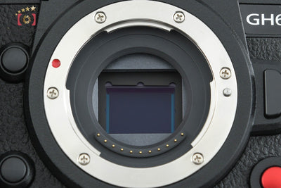 【中古】Panasonic パナソニック LUMIX DC-GH6 ミラーレス一眼カメラ